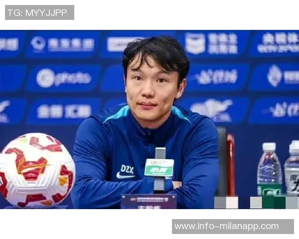 邓卓翔正式出任武汉三镇体育总监期待新赛季带来更多突破 邓卓翔正式出任武汉三镇体育总监期待新赛季带来更多突破