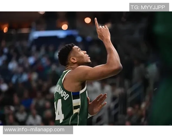 弗莱：围绕库里建队更能提升球队夺冠机会超越字母哥的选择