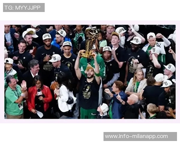 卢指导强调勇士与绿军打法相似强调球队需提升硬朗风格