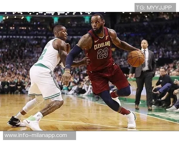 卢指导强调勇士与绿军打法相似强调球队需提升硬朗风格