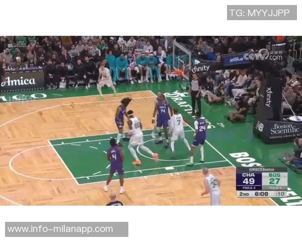 黄蜂主帅力挺克尼佩尔称其攻防两端表现无可争议是最佳新秀